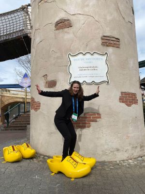 Clic pentru a vizualiza imaginea în dimensiunile reale